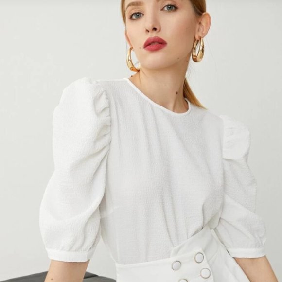 Puff sleeve top - Picture 2 of 6